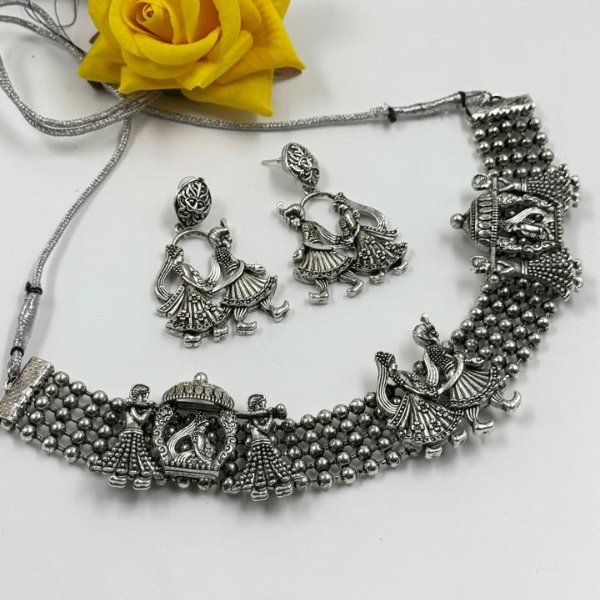 Eternal Vows Necklace Set