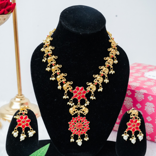 Karwachauth Gift for Wife_Hathi Design Necklace