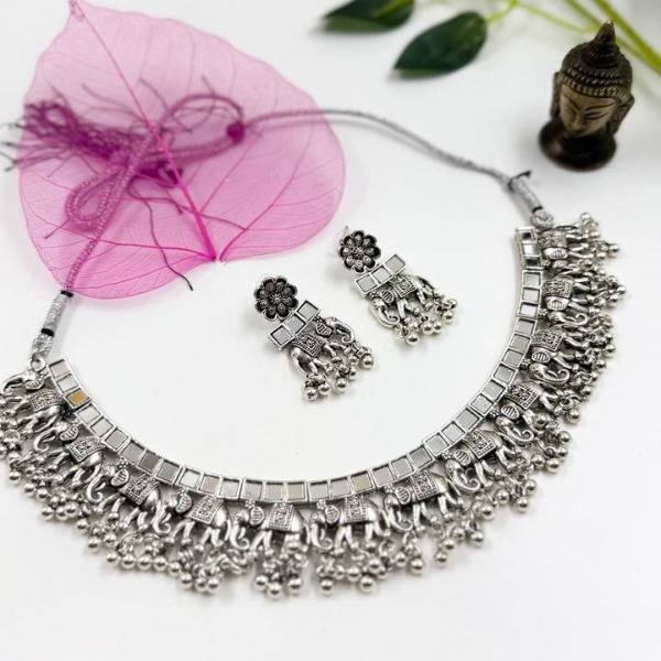 Enchanting Elephant Necklace Set