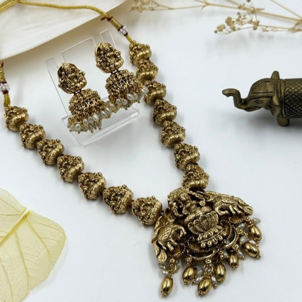 Golden Divinity Jewellery Set - White Radiance