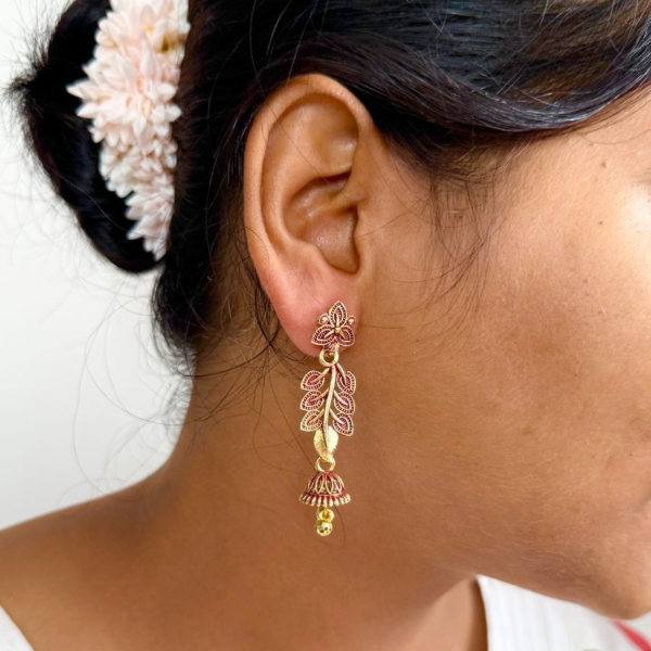Golden Leaflet Dangle Earrings