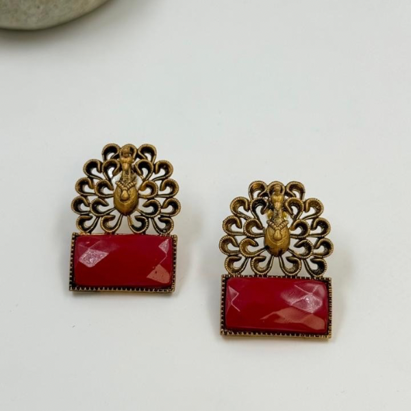 Grace in Every Detail – 5-Piece Elegant Earrings Set For Her