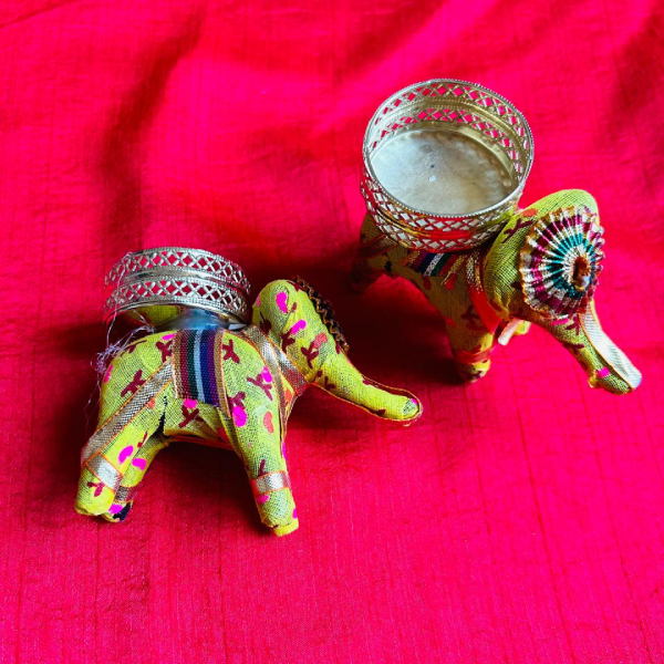 Sunny Serenity Candle Stand Set