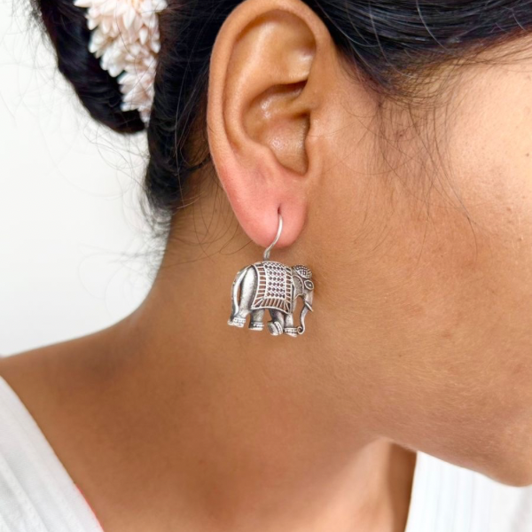Oxidized silver Elephant drops