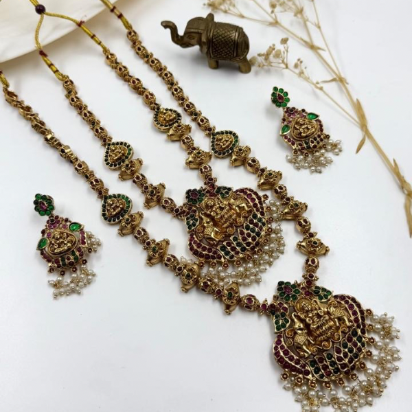 South Royal Grandeur: Layered Lakshmi Necklace with Earrings
