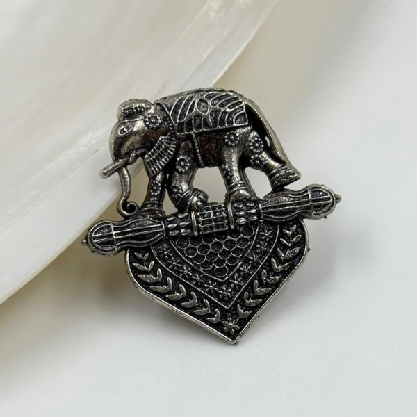 Regal Elephant Oxidised Ring