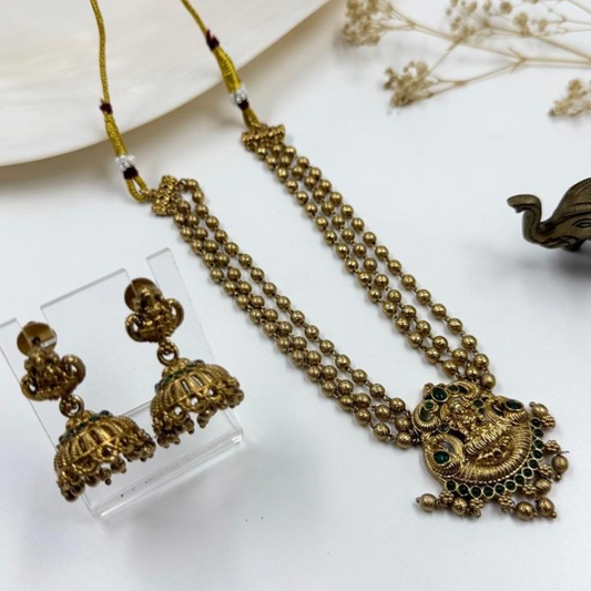 Vintage Lakshmi Temple Jewellery Set with Emerald Bead Detailing - 2