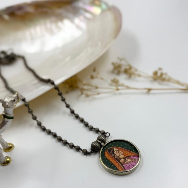 The Vintage Rani Elegance Necklace 1