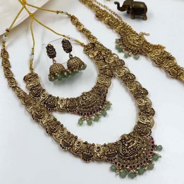 Vintage Gold Toned Jewellery Set - Earrings & Vaddanam