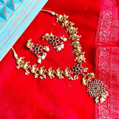 Royal Elephant Motif Antique Gold Necklace Set 2