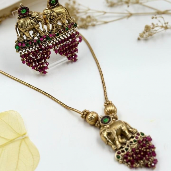 Regal Elephant: Gold-Toned Necklace and Earrings Set