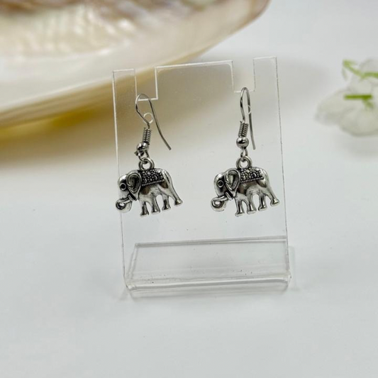 Pretty Elephant Earring