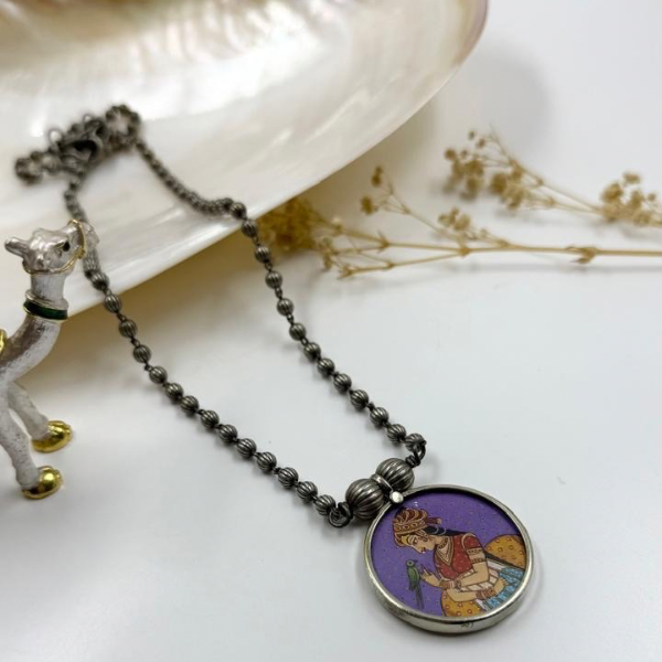 The Vintage Rani Elegance Necklace 3 - Pink