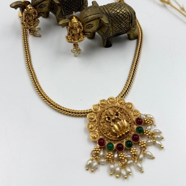 Ruby Red with Emerald Green Divine Necklace Set