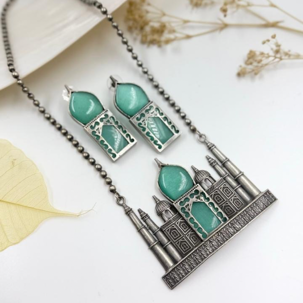 Mint Majesty – Oxidised Taj Mahal Necklace Set