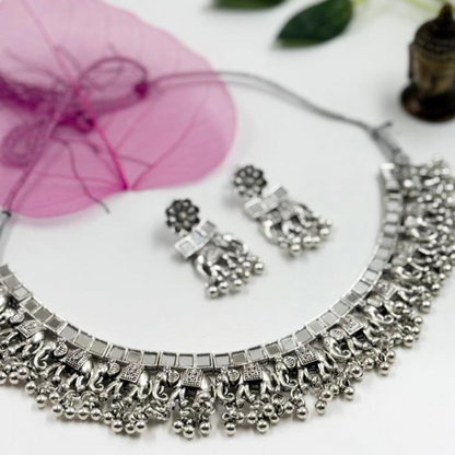 Enchanting Elephant Necklace Set