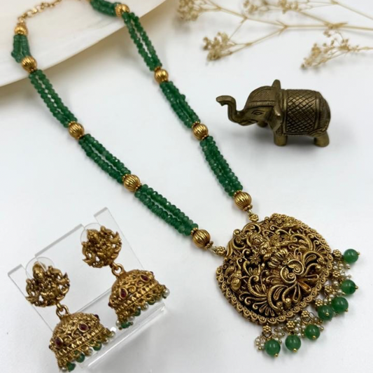 Royal Emerald Green Beads Temple Jewellery Set 2