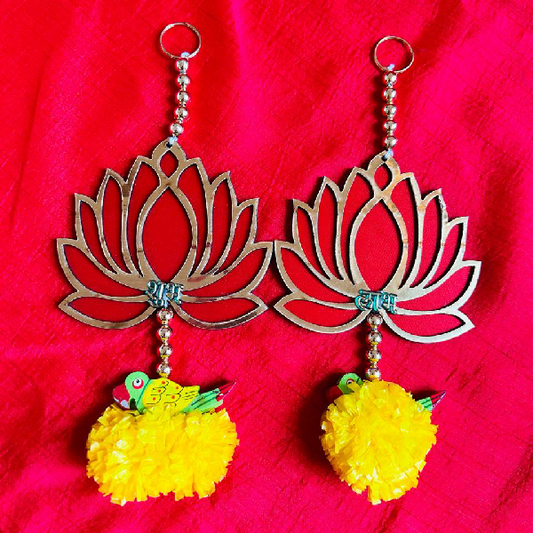 Charming Lotus & Parrot Wall Hanging