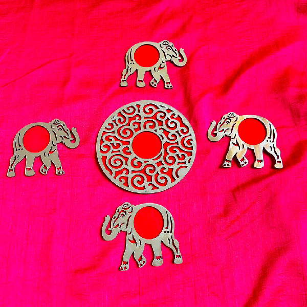 Beautiful Golden Elephant Diya Set